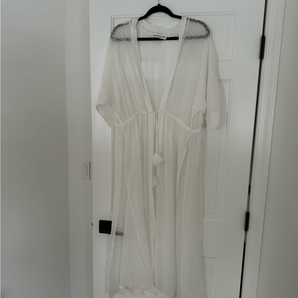 Abercrombie & Fitch White Swim Cover Up